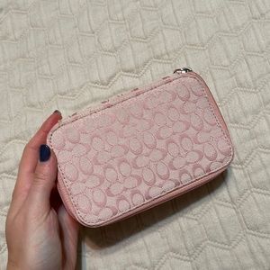 Coach jewelry organizer - pink